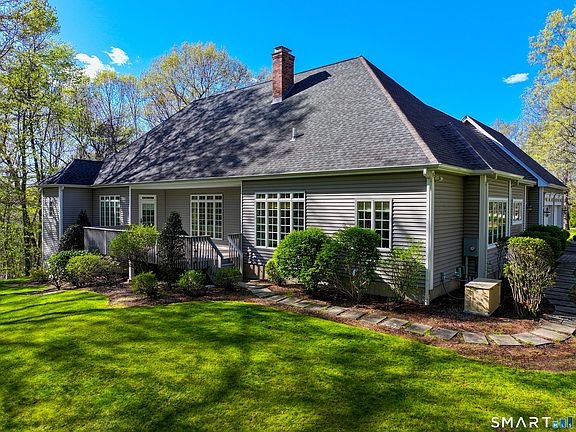 4th image of 37 Hanover Fields Road