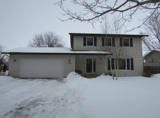 3908 3rd St S, Moorhead, MN 56560