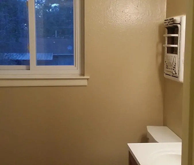 505 Hughes Dr — Photo 12