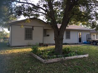 410 Milam Dr, Euless, TX 76039