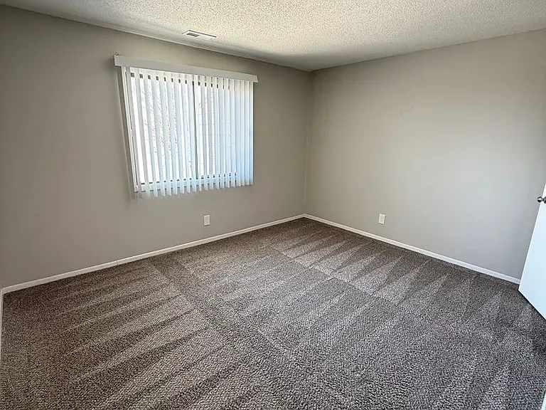 Bellevue Hills Apartment Homes — Photo 64