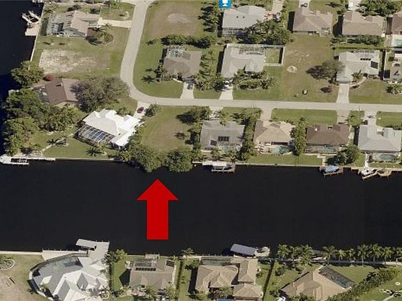 2nd image of 4604 SW 25th Ct