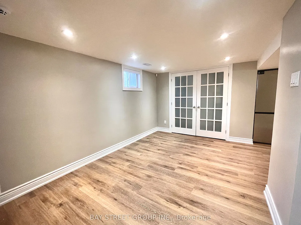 Building Photo - 3 Ravenwood Pl #LOWER LEVEL