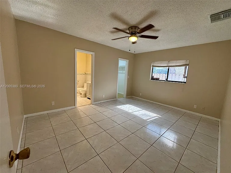 13425 NW 10th St — Photo 12