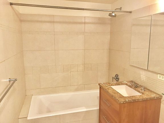 5th image of 251 7th St APT 3E