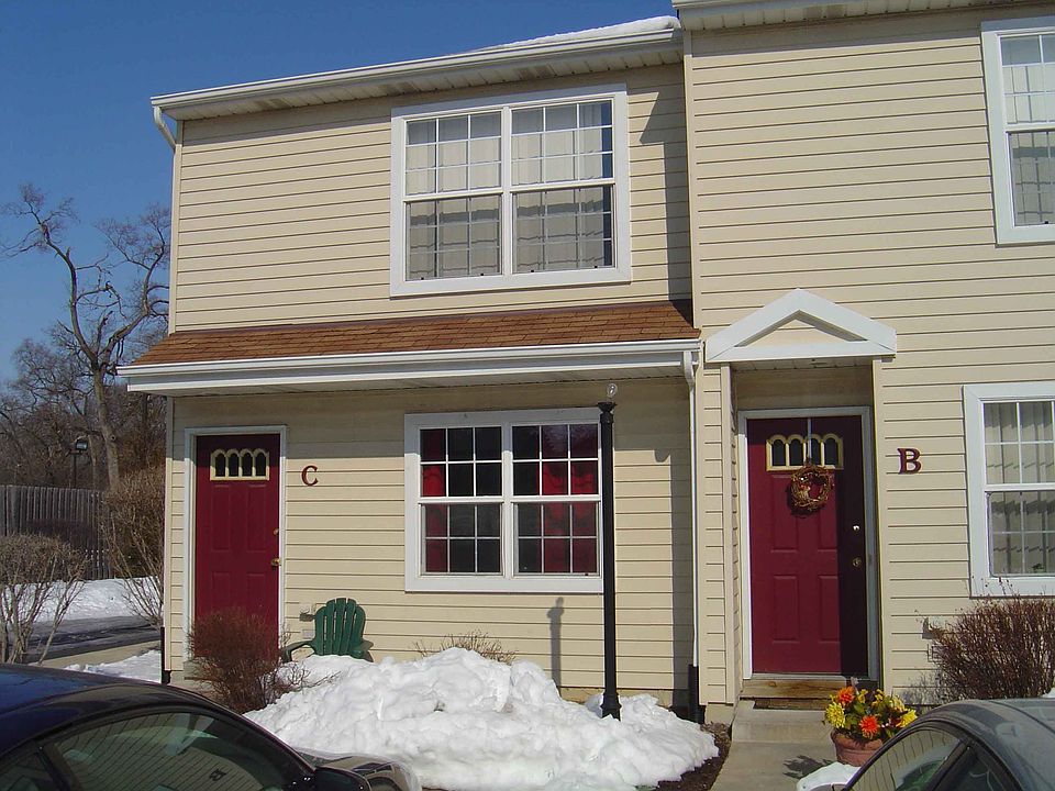 1st image of 653 W Liberty St Unit C