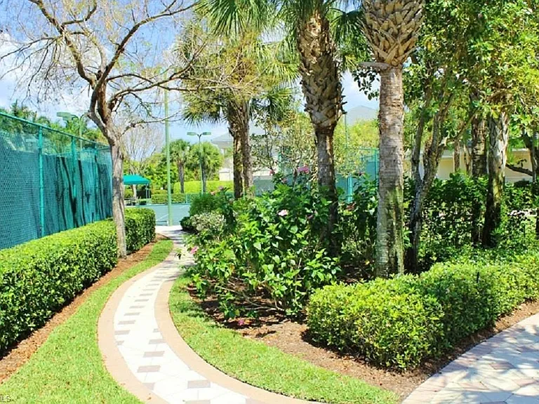 325 Dunes Blvd #306 — Photo 35