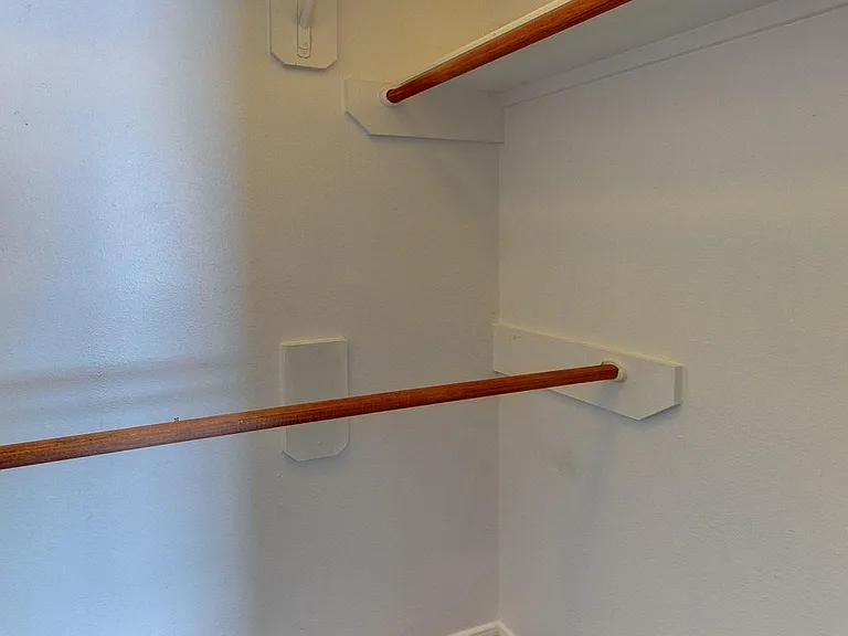 1118 Wilson St — Photo 30