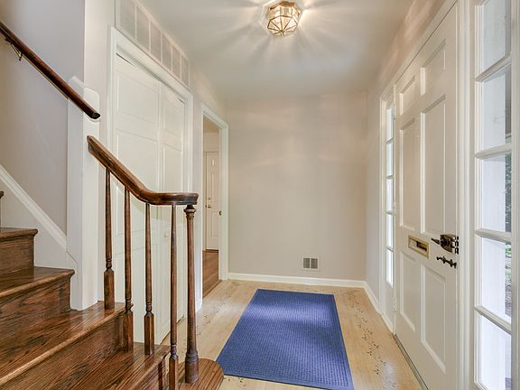 4th image of 4205 Forest Ct