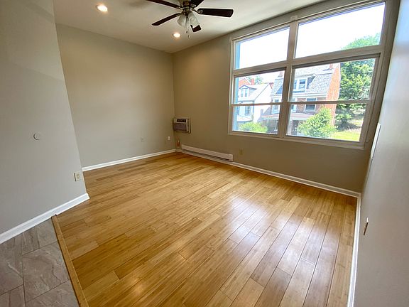 3rd image of 5700 Bryant St #0B-1Ba
