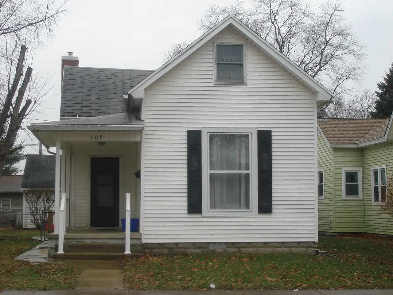 109 Park Ave photo 1