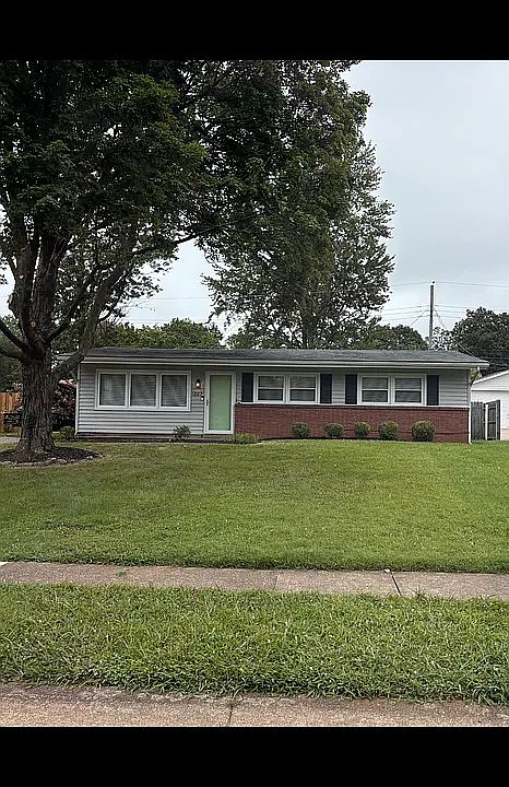 1st image of 1807 Ashmoor Ln