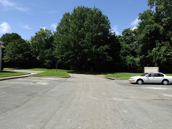 4th image of 6622 Willow Pointe Dr NW APT F