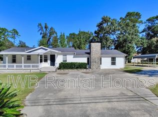 8437 Maple St, Jacksonville, FL 32244