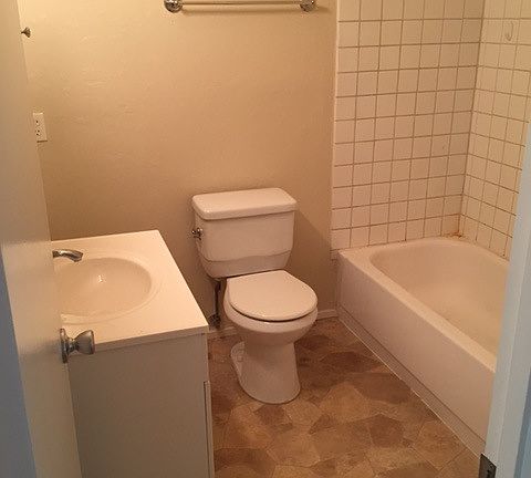 4th image of 3151 Valley Wood Ln