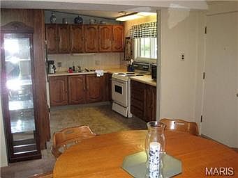 4th image of 780 Robinwood Dr
