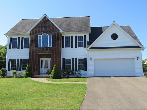 1st image of 450 Country Knoll Dr