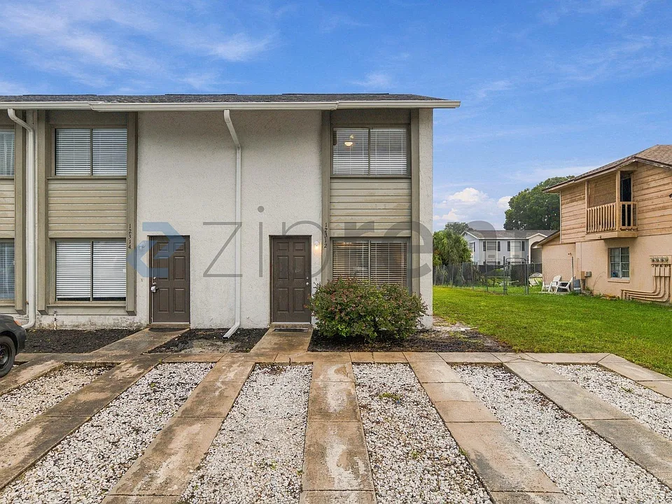 12312 Fox Hound Ln