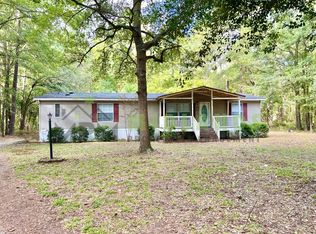 40 Willow Wind Ln, Hopkins, SC 29061
