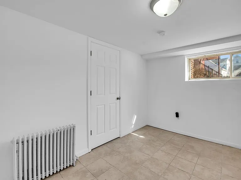 50 Virginia Dr #10 — Photo 8