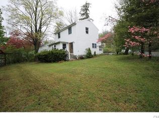 27 Harvard Dr, Carmel, NY 10512