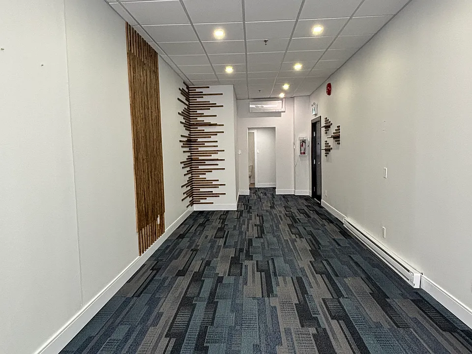 178 Front St N #2
