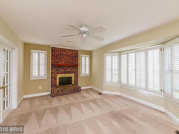 5th image of 8418 Silverdale Ct