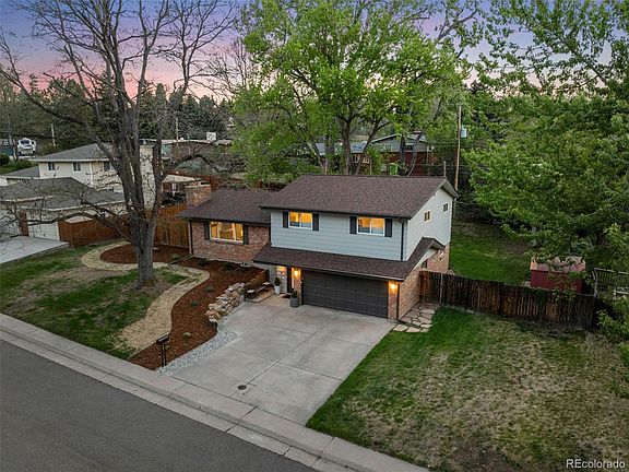4th image of 813 W Geddes Circle