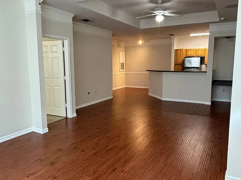 3468 Soho St #303 — Photo 10
