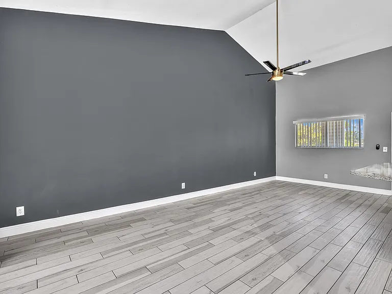 3417 NW 44th St #101 — Photo 10