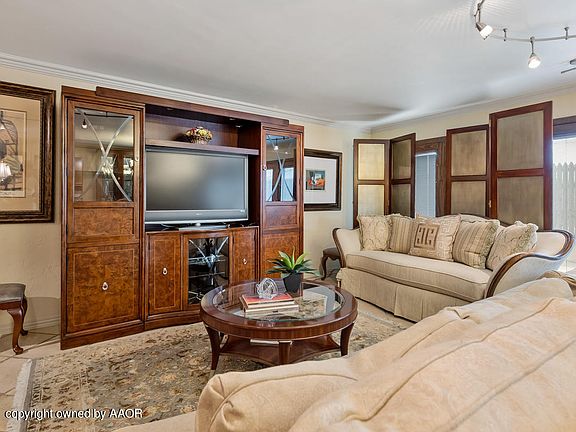 5th image of 2028 S Austin St APT 201