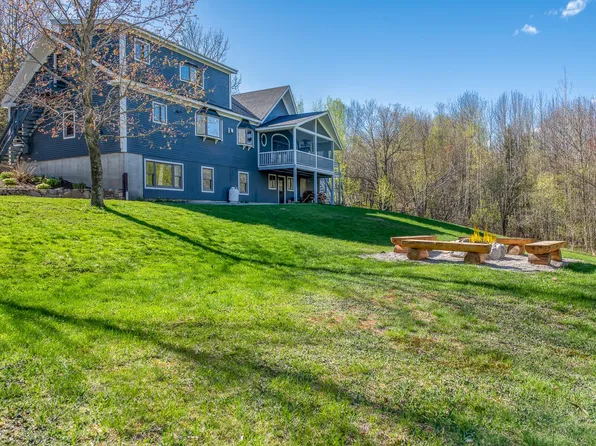 326 Paradise Road, Bethel, ME 04217