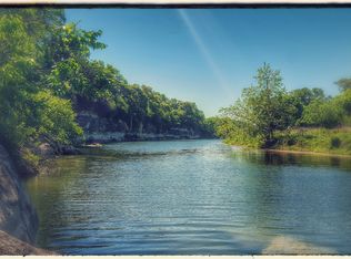 8944 Rolling Acres Trl, Boerne, TX 78015