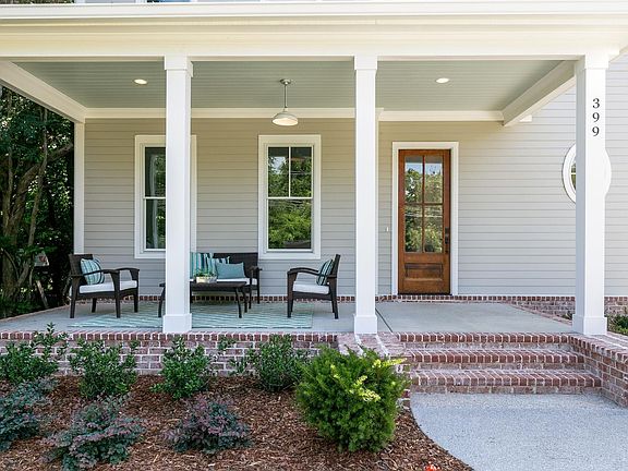 4th image of 399 Eddy Ln
