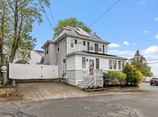 3 Baker Rd, Nahant, MA 01908