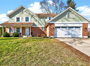 225 Renwood Pl, Springboro, OH 45066