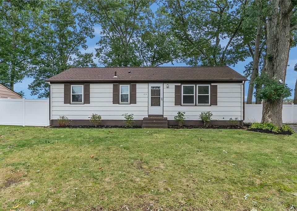 1st image of 66 Palace Ave