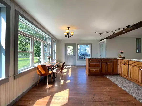 4401 Us Route 5 S #B, Mc Indoe Falls, VT 05050