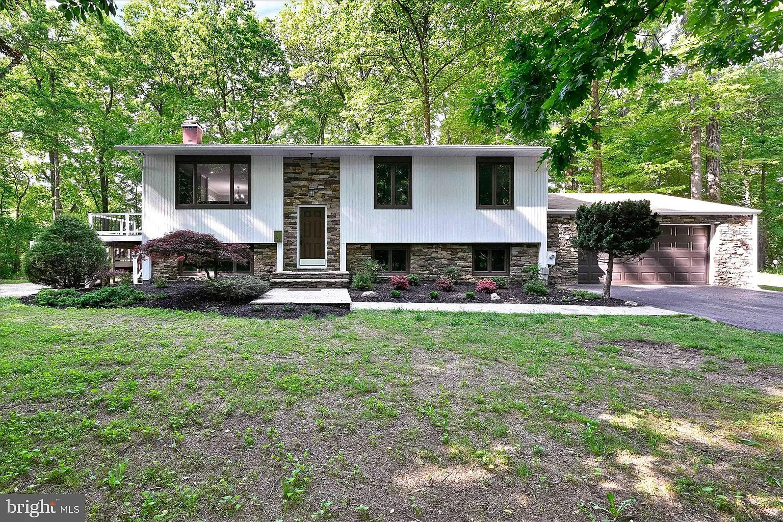 2303 Knox Ave photo 1