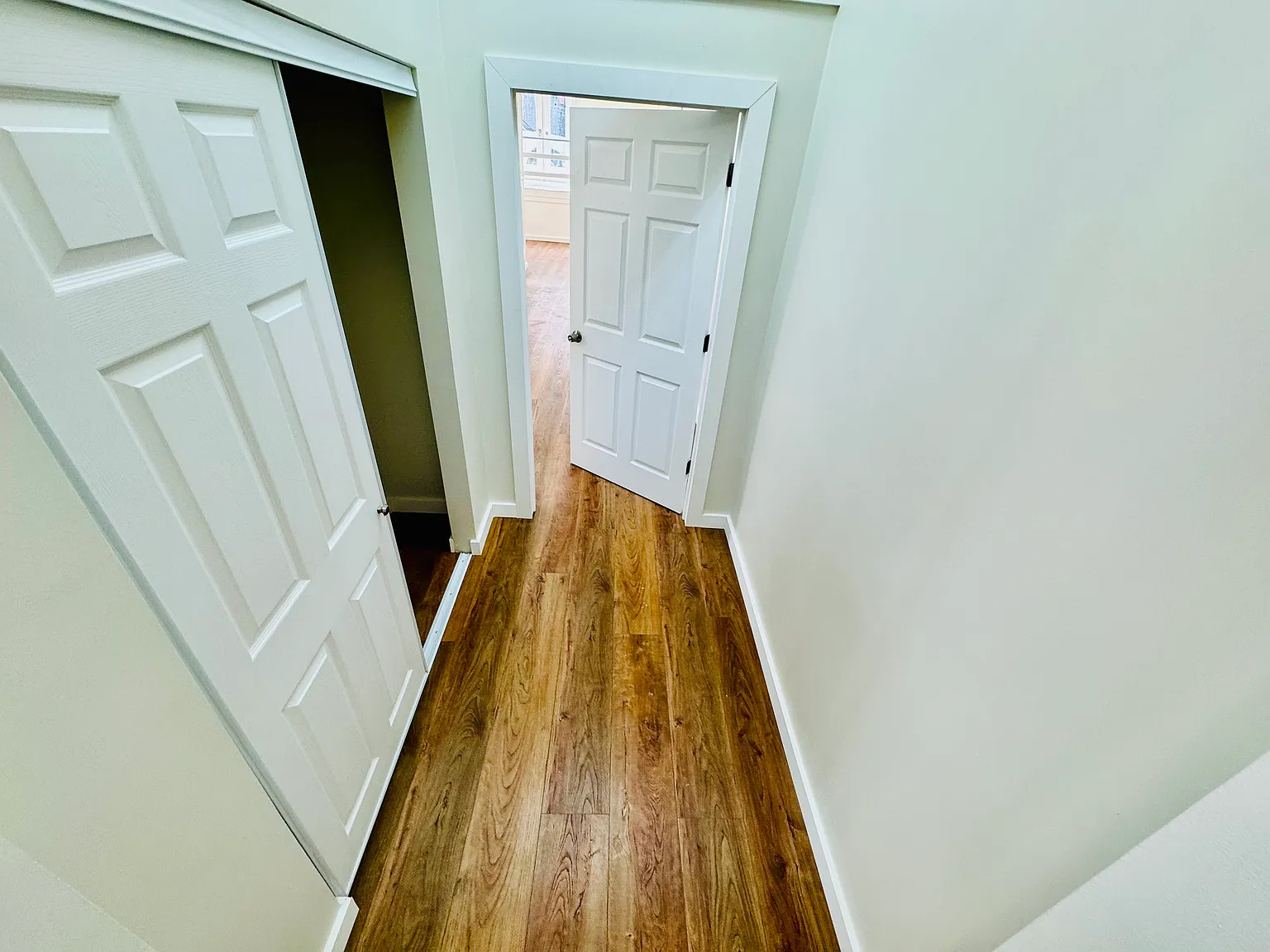 1 bed, 1012 sqft, $1,500 — Photo 3