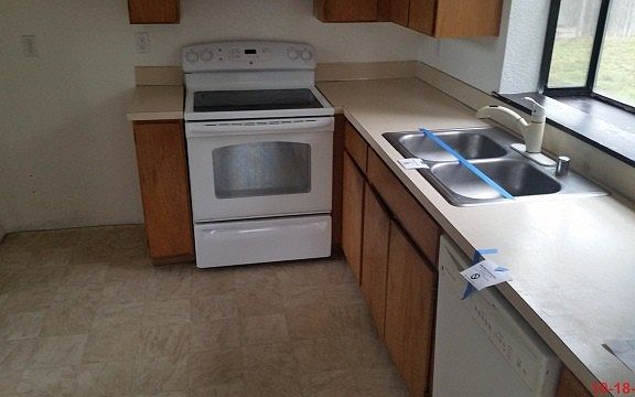 5th image of 2101 165th Street Ct E
