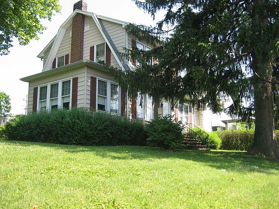2nd image of 2759 Freemansburg Ave