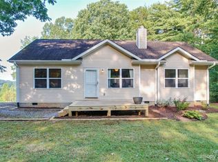 3 Hannah Dr, Asheville, NC 28804