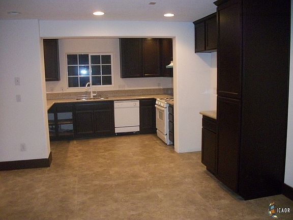 5th image of 2266 Camino Dr