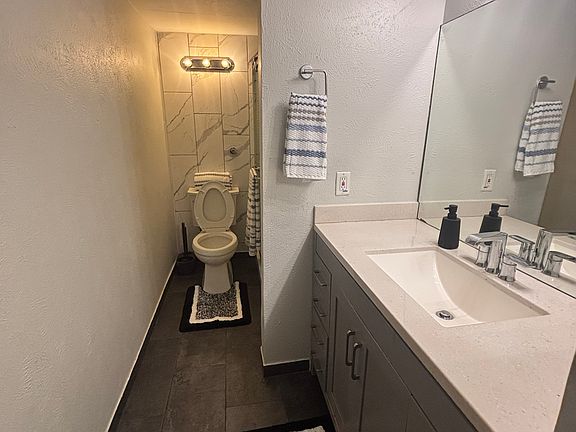 2nd image of 4859 Cedar Springs Rd #134