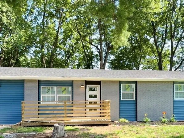 6335 High St, Moro, IL 62067