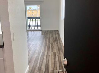 230 S Weitzel St, Oceanside, CA 92054