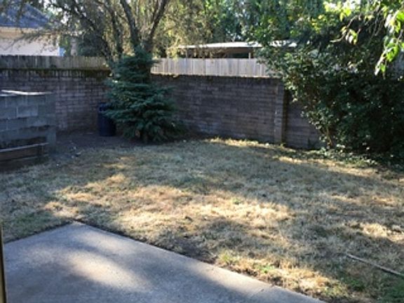 2nd image of 2483 10th St