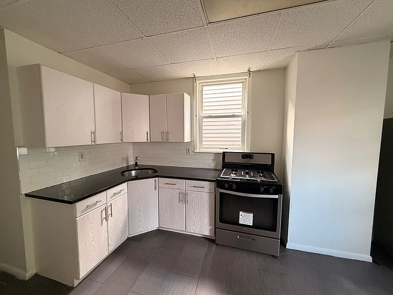 346 Armstrong Ave #A2 — Photo 1
