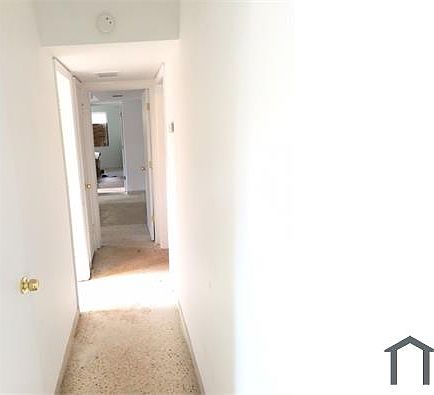 4th image of 7944 NW 1st Pl